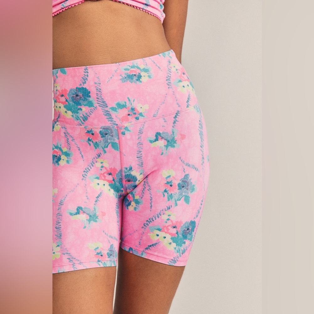 LoveShackFancy x Beach Riot 💗 Floral Pink High Rise Bike Shorts ⛱️